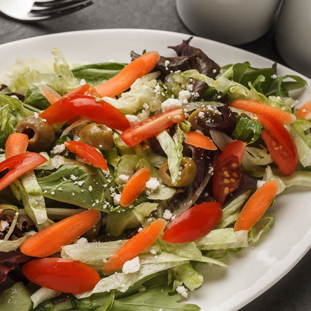 Bay leaf Spring Salad